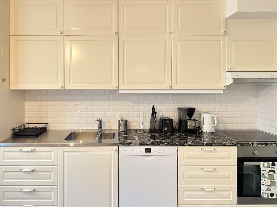 Stay Inn Soeder Cozy Apartment Stockholm Luaran gambar